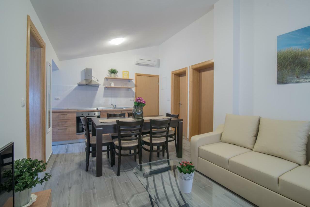 Ferienwohnung Middle Istra Pazin Exterior foto