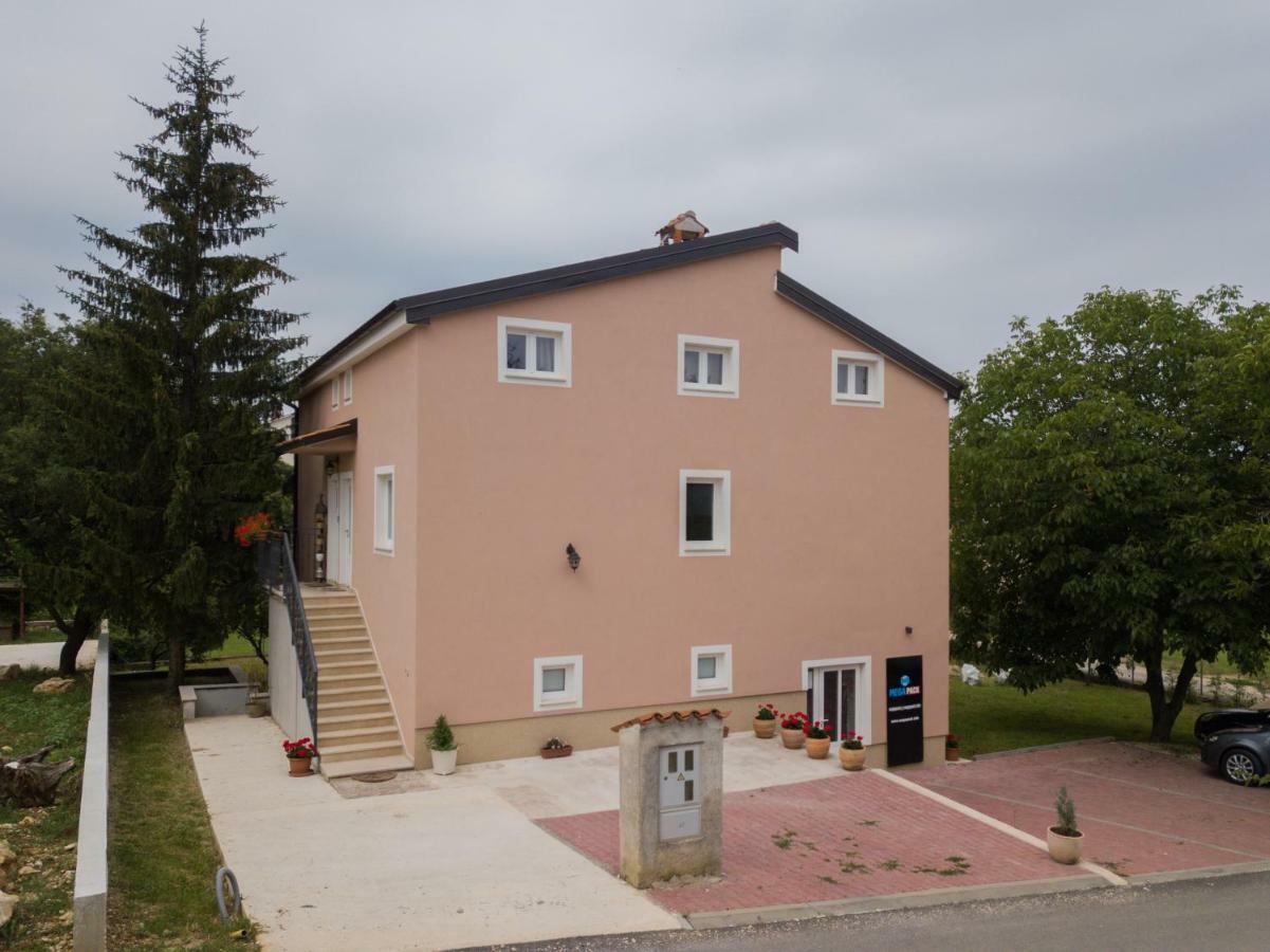 Ferienwohnung Middle Istra Pazin Exterior foto