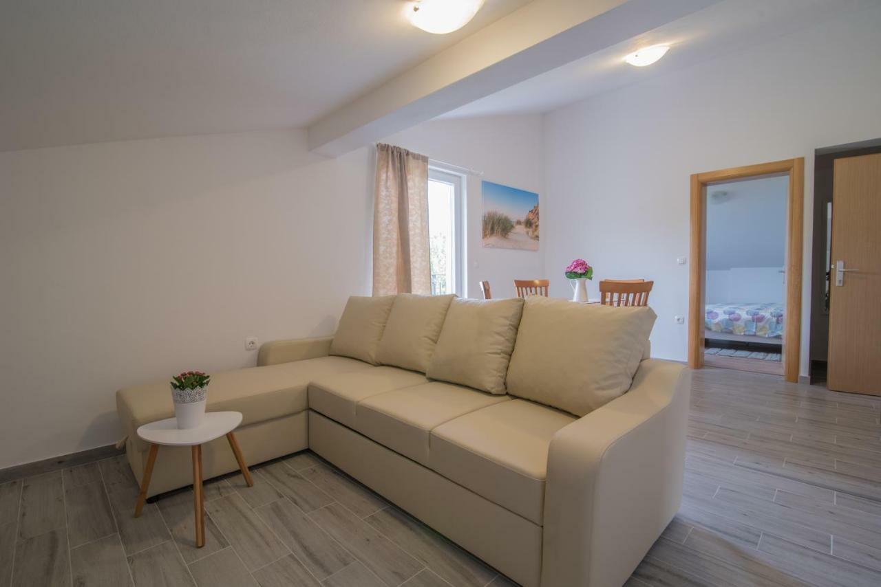 Ferienwohnung Middle Istra Pazin Exterior foto