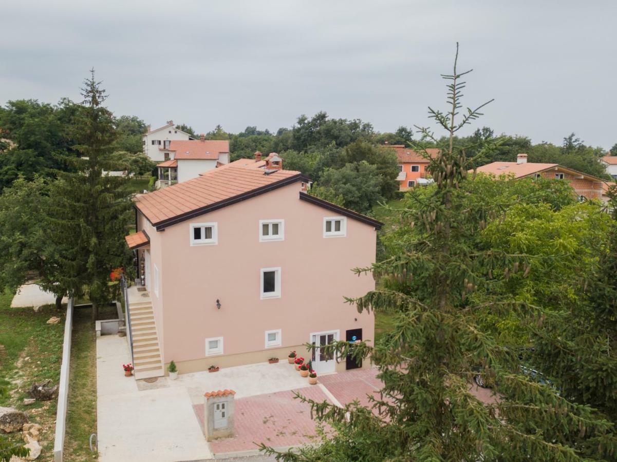 Ferienwohnung Middle Istra Pazin Exterior foto