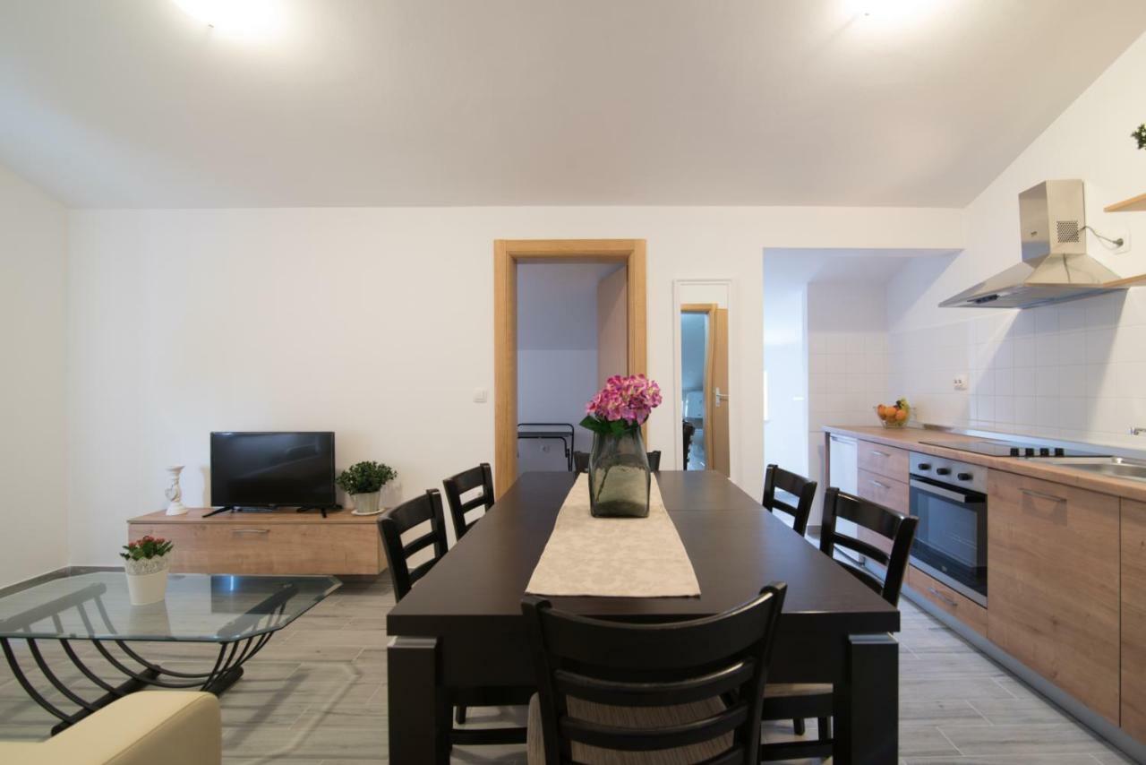 Ferienwohnung Middle Istra Pazin Exterior foto
